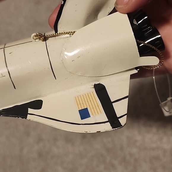 NWT set of 2 discontinued metal rocket space ornaments - Picture 4 of 14